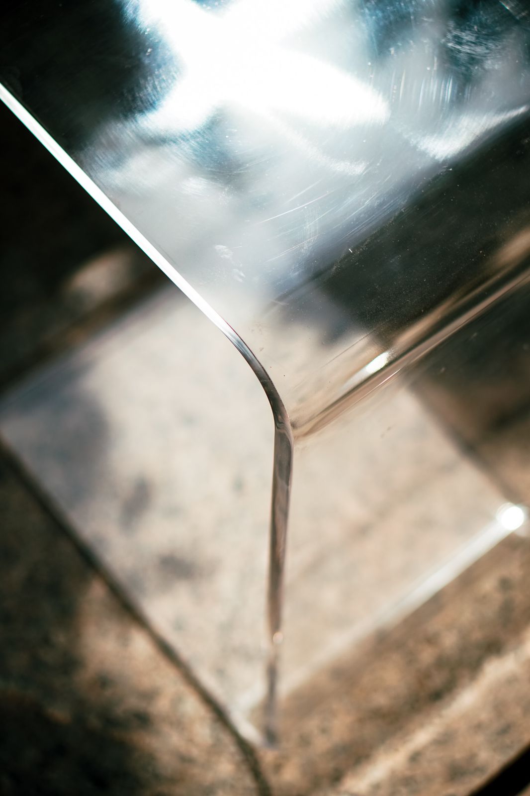 Plexiglass End Slide Table ( C-Shaped )