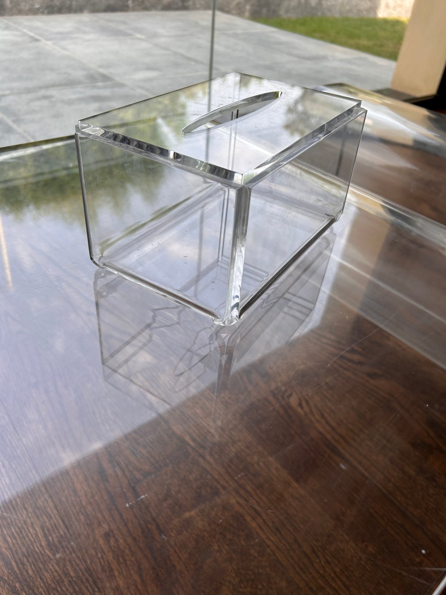 Plexiglass Tissue Box