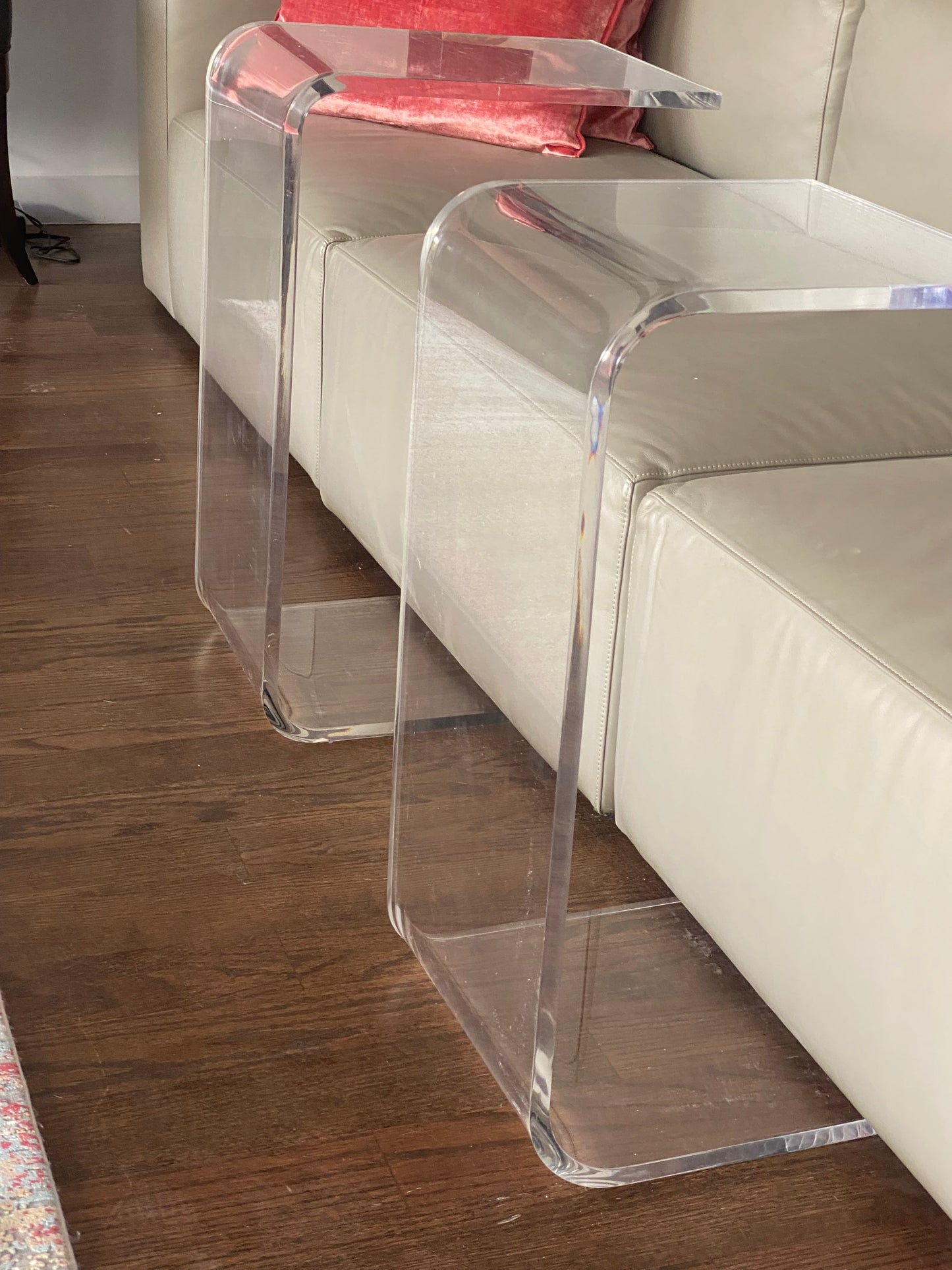 Plexiglass End Slide Table ( C-Shaped )