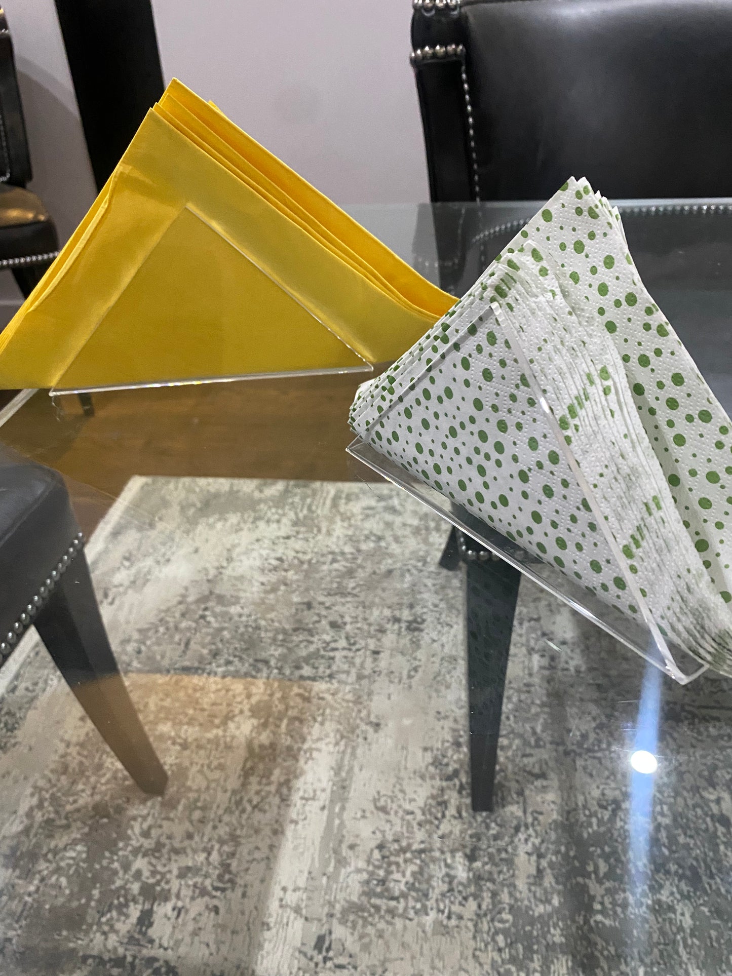 Plexiglass Triangle Napkin Holder